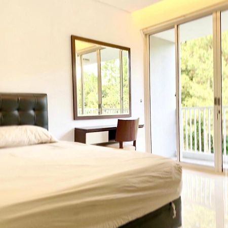 Imah Dago Villa - Budget Staycation Villa In Bandung Exterior photo